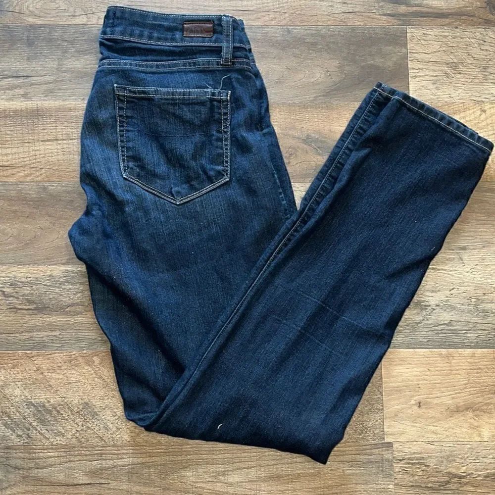 Paige skyline skinny jeans size 27